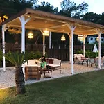 Lemon Tiny House Вилла