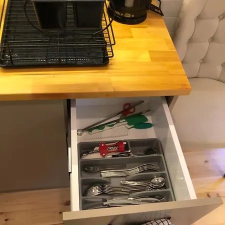Lemon Tiny House Villa